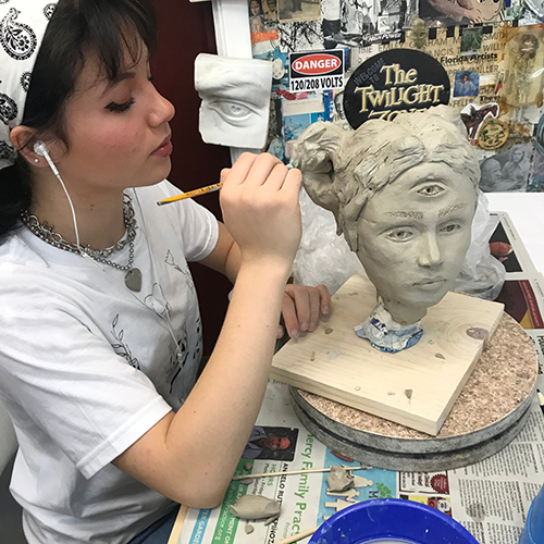 Exploring Sculpture for Teens (Ages 13-17)