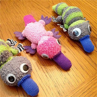 Make Your Own No-Sew Stuffed Animal (in-person)